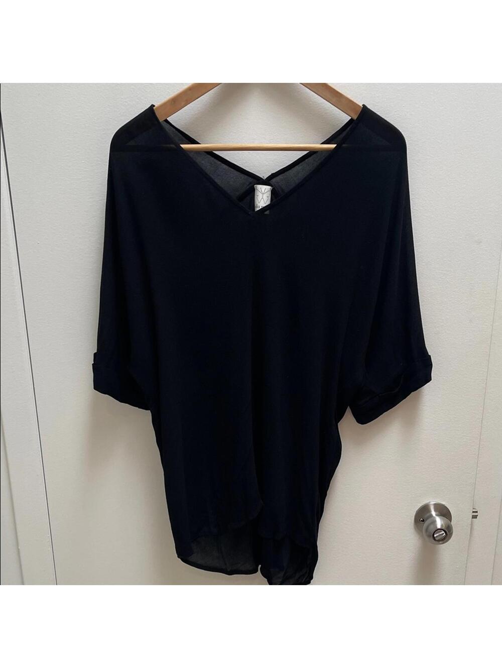 Ella Moss Elegant Black Women's Top - size S